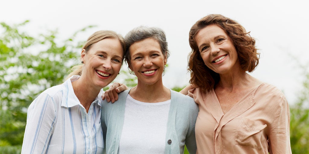 Aging Gracefully: 8 Tips for Senior Women's Health and Fitness